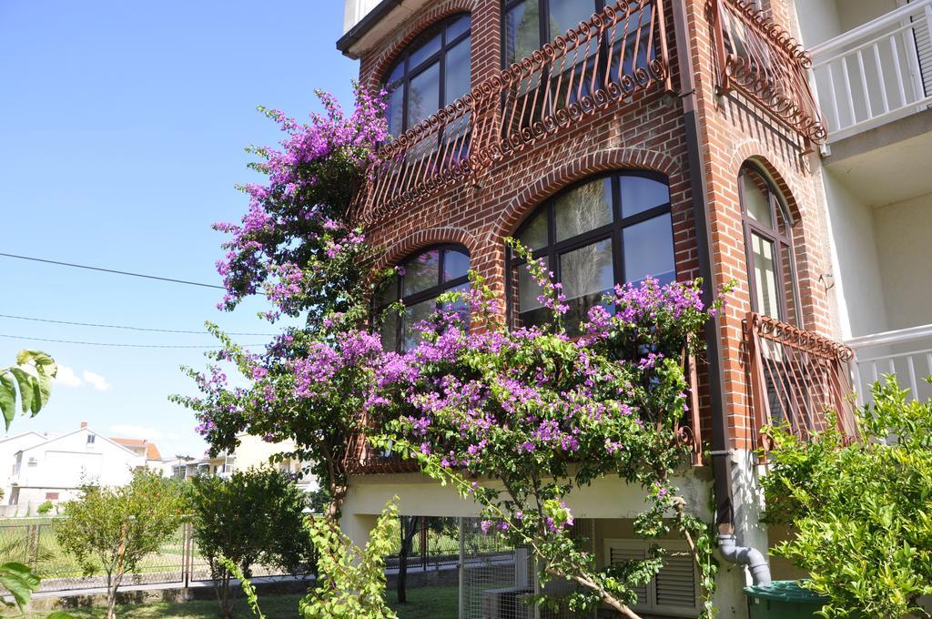 Villa Flora Каштела Номер фото