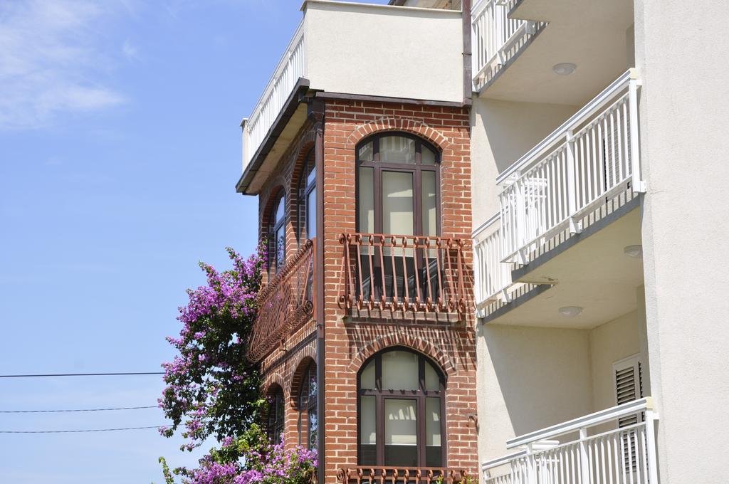 Villa Flora Каштела Номер фото